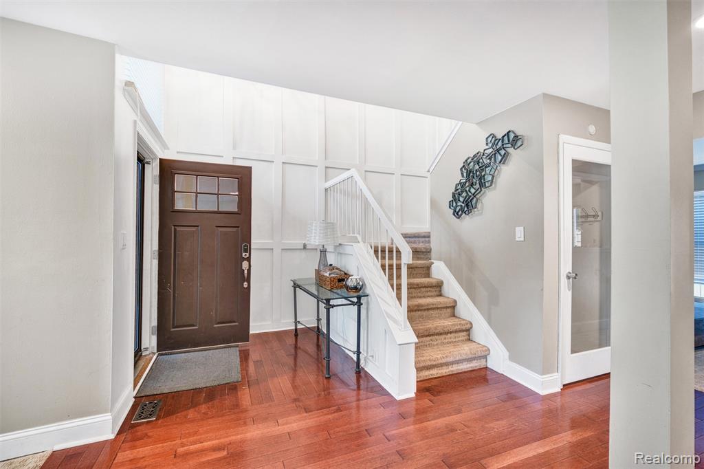 25279 Greenbrooke Drive, Southfield, MI 48033 — Photo 4