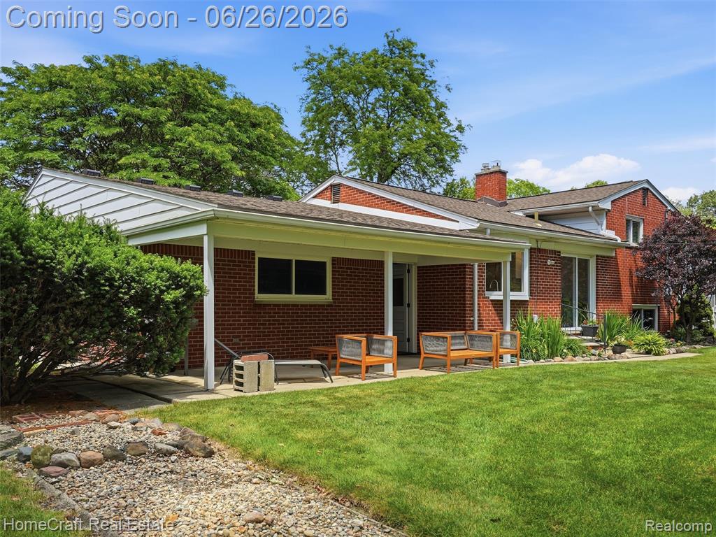 42047 CLEMONS Drive, Plymouth, MI 48170 — Photo 29