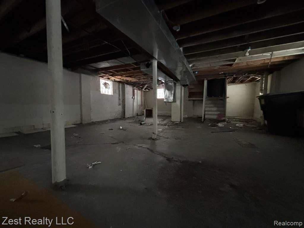 9206 PINEHURST Street, Detroit, MI 48204 — Photo 20