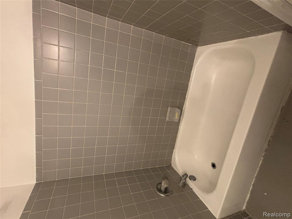 787 Piper Boulevard, Detroit, MI 48215 — Photo 20