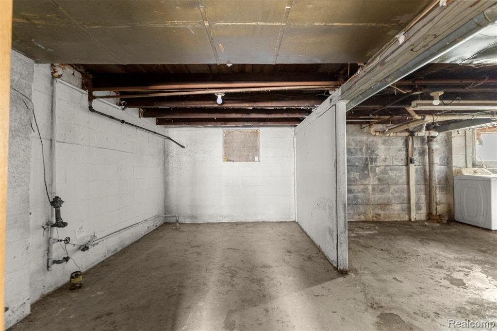 6025 Rosemont Avenue, Detroit, MI 48228 — Photo 19