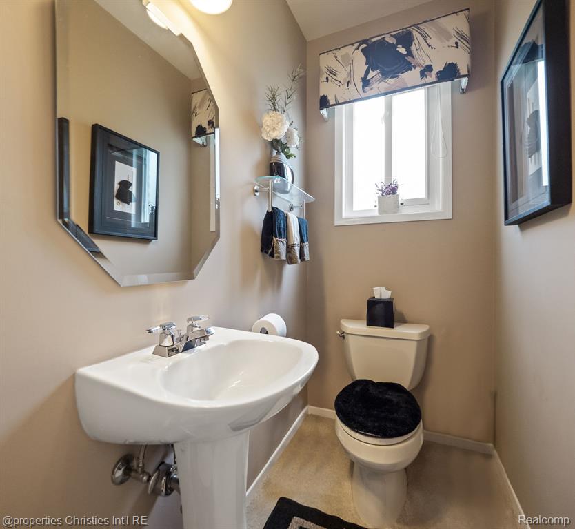 41642 Sycamore Drive, Novi, MI — Photo 16