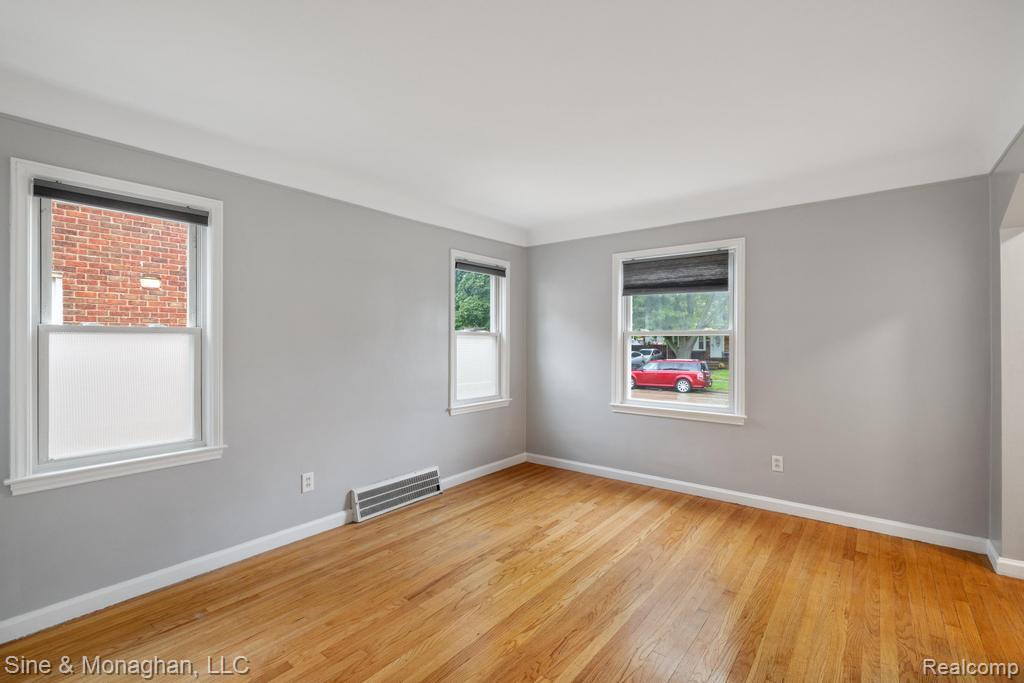 7854 Jackson Street, Taylor, MI 48180 — Photo 5