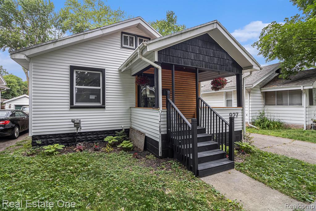 927 N LAFAYETTE Avenue, Royal Oak, MI 48067 — Photo 3