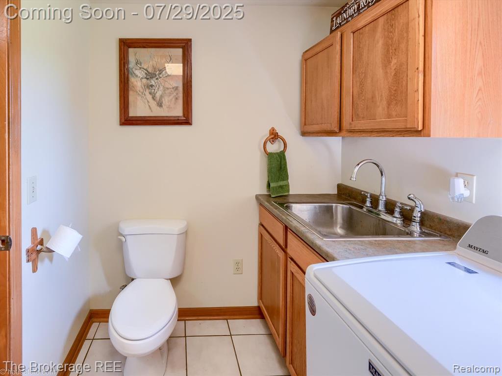 5725 Fostoria Road, Columbiaville, MI 48421 — Photo 36