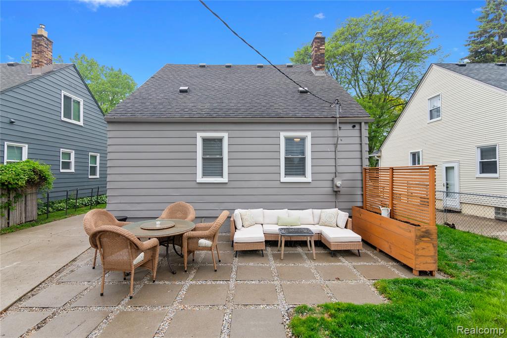 606 N Dorchester Avenue, Royal Oak, MI 48067 — Photo 30