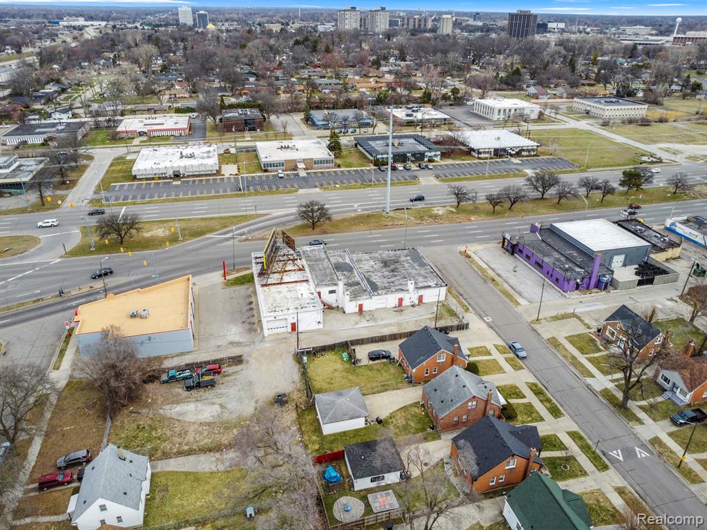 17521 W 8 Mile Road, Detroit, MI 48235 — Photo 28