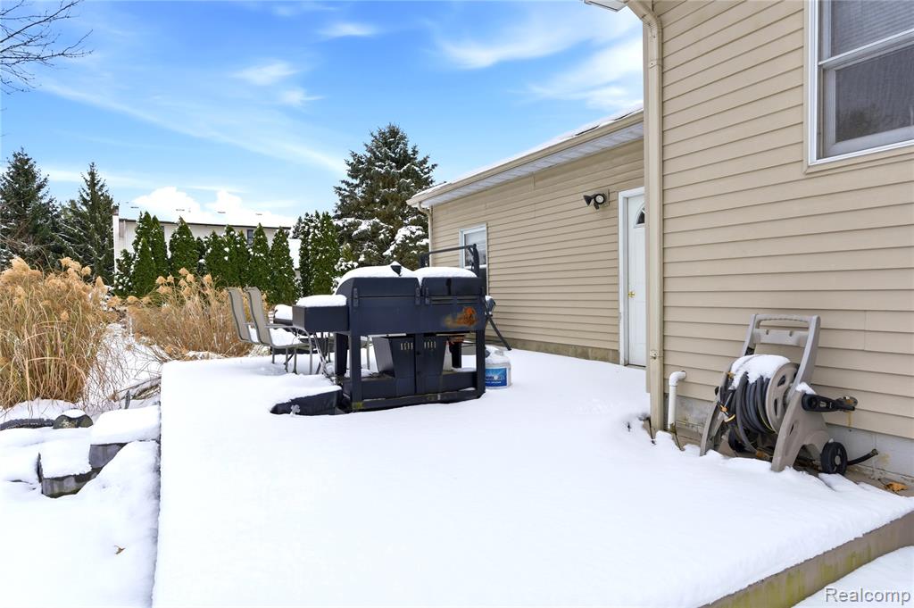 9457 Hollister Road, Laingsburg, MI 48848 — Photo 31