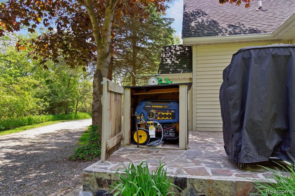 898 ROWLAND Road, Leonard, MI 48367 — Photo 49