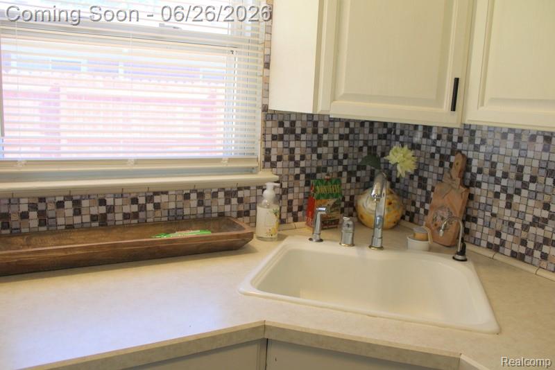 8951 Stevens Street, Taylor, MI 48180 — Photo 16