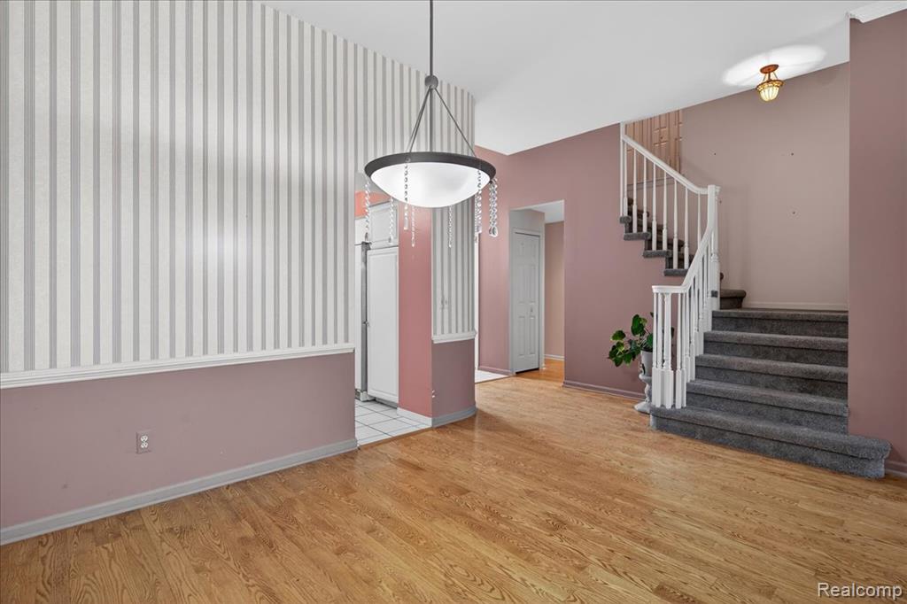 42689 Jason Court, 107, Sterling Heights, MI 48313 — Photo 14