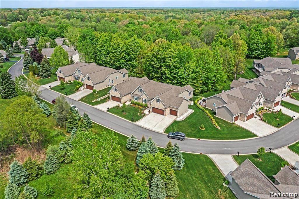 70 FOX HOLLOW Drive, Metamora, MI 48455 — Photo 38
