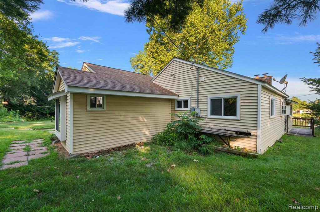 9080 River Valley Road, Brighton, MI 48116 — Photo 43