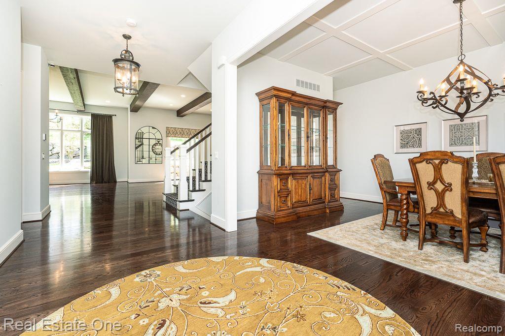 611 Wellington Circle, Rochester Hills, MI 48309 — Photo 21