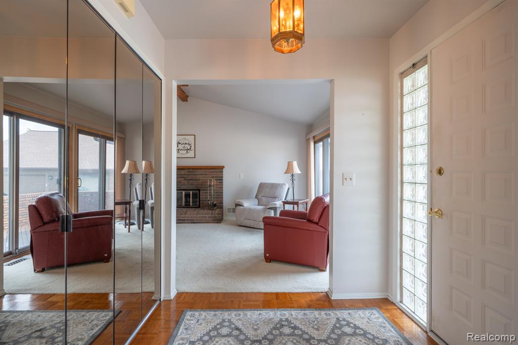 8341 Clay Court, Sterling Heights, MI 48313 — Photo 3