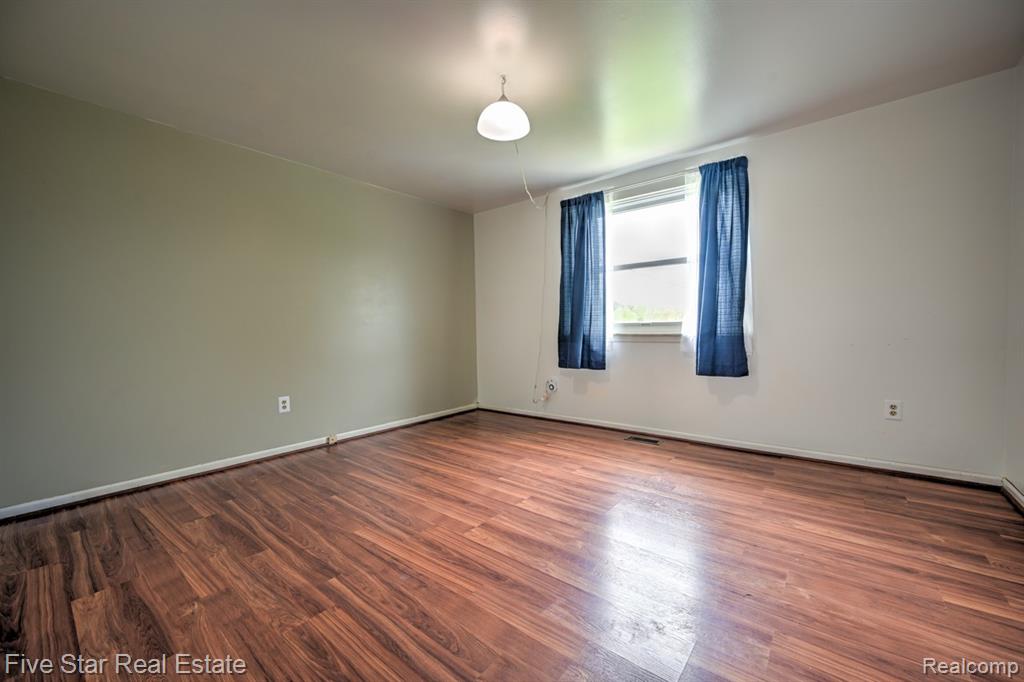1857 E Rose Center Road, Holly, MI 48442 — Photo 14