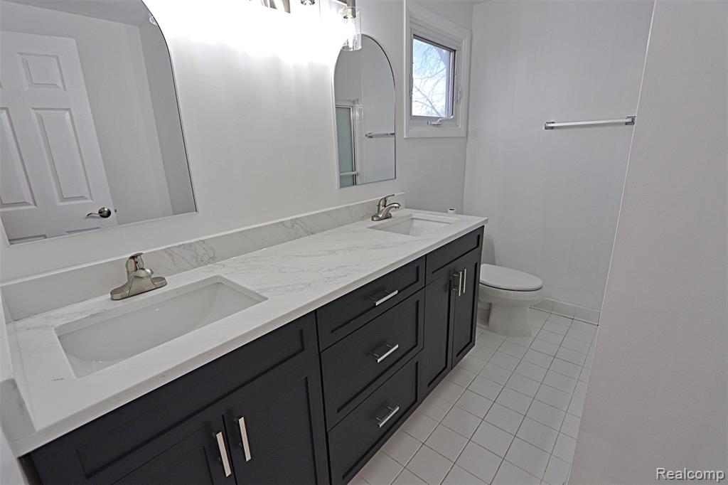 4739 Quarton Road, Bloomfield Hills, MI 48301 — Photo 25