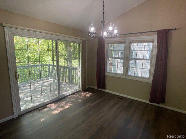 6871 TANGLE WOOD, Waterford, MI 48327 — Photo 3