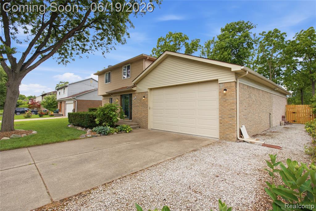 2850 Elmwood Avenue - Photo 4