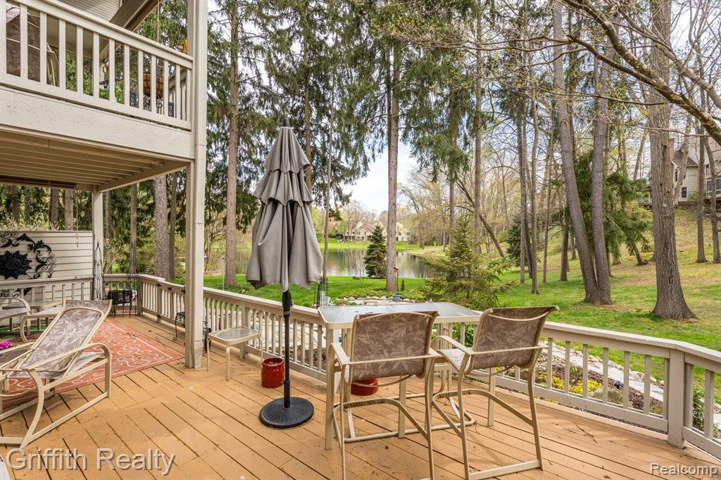 4524 GLEN EAGLES Drive, Brighton, MI 48116 — Photo 37