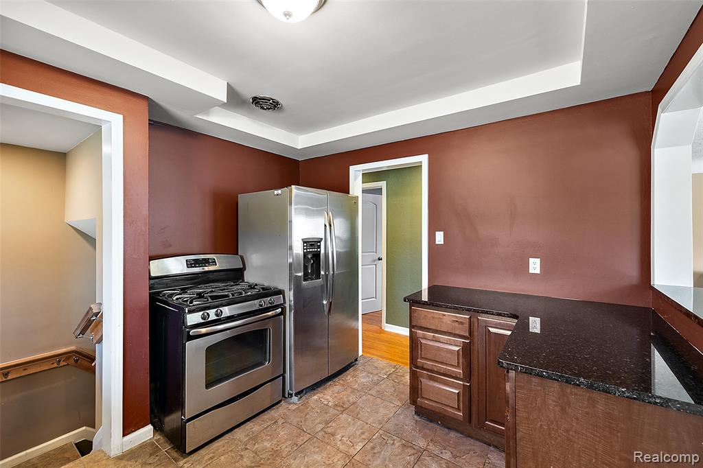 505 E Meyers Avenue, Hazel Park, MI 48030 — Photo 16
