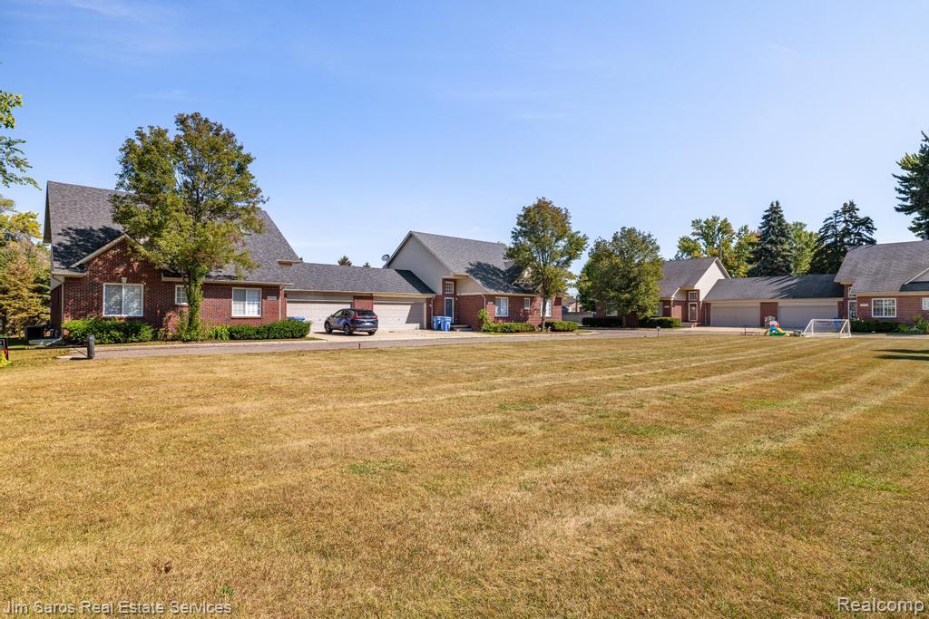 4580 Hampton, Warren, MI 48092 — Photo 15