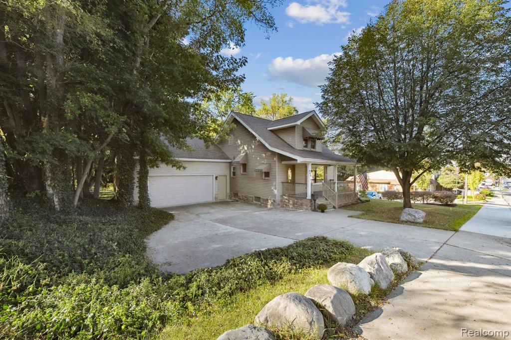 624 E Main Street, Brighton, MI 48116 — Photo 3