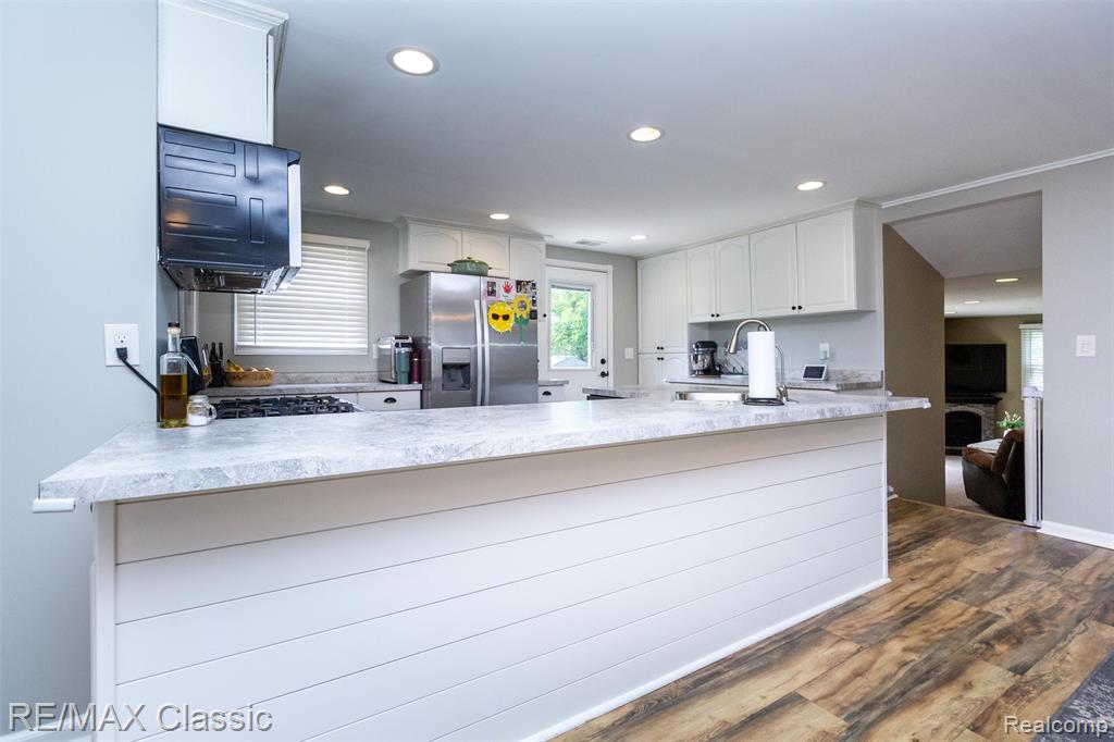 9309 Eagle Hill Drive, Clarkston, MI — Photo 9