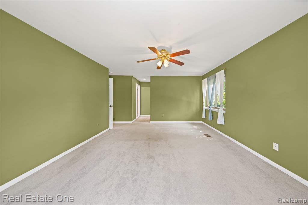 6995 Allen Hill Court, Clarkston, MI 48348 — Photo 20