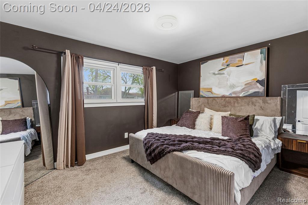 13431 Burton Street, Oak Park, MI 48237 — Photo 11