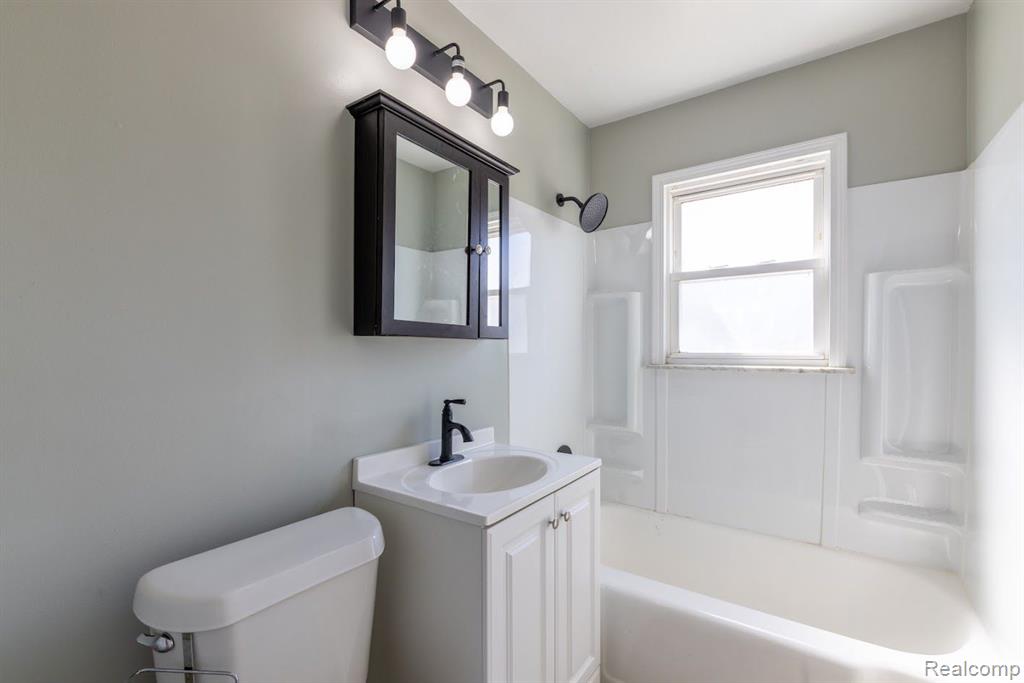 620 ARLINGTON Street, Inkster, MI 48141 — Photo 8