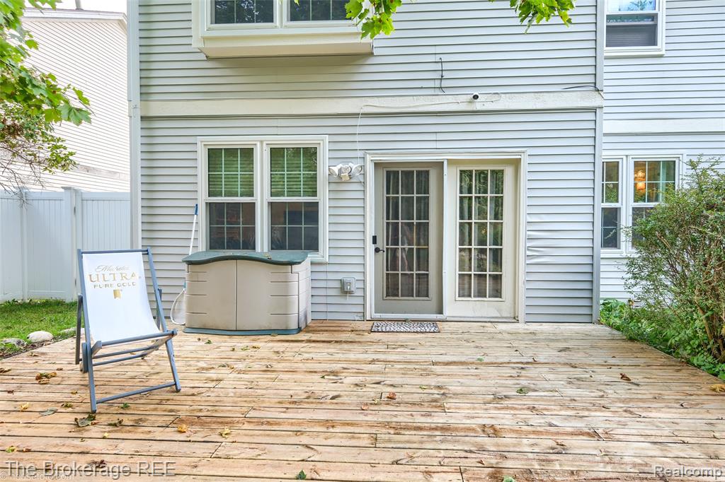 765 3rd Street, Fenton, MI 48430 — Photo 4