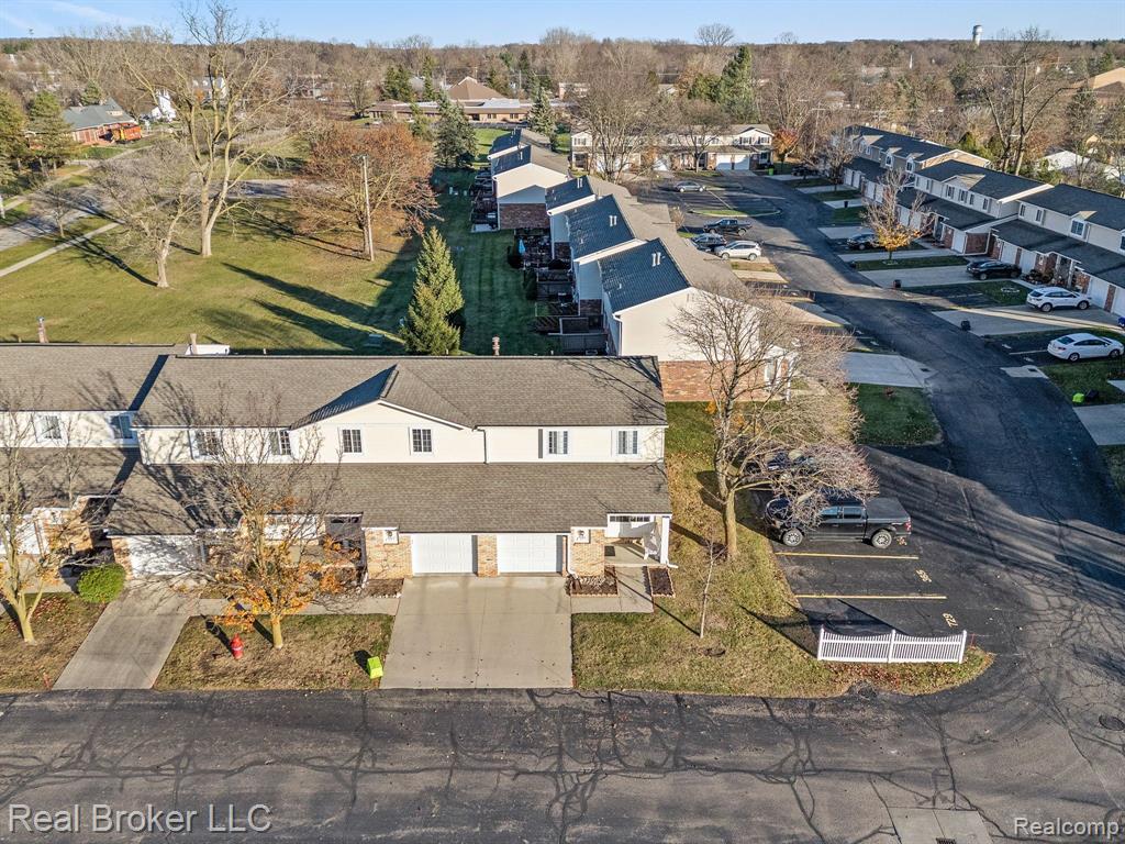 729 CAPE COD, South Lyon, MI 48178 — Photo 20