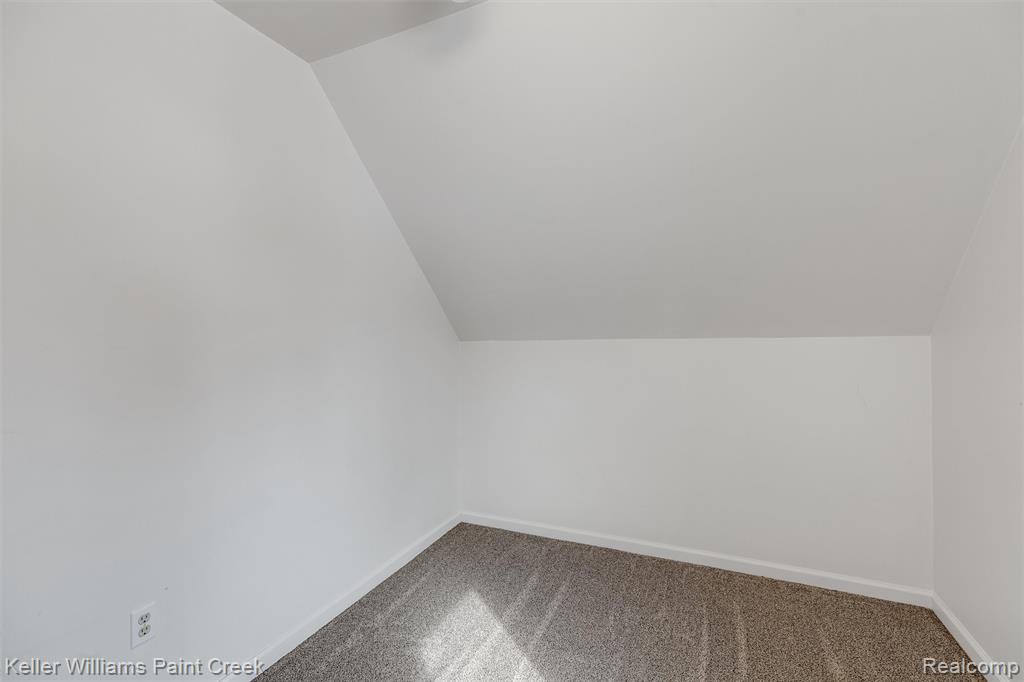 90 Mill Street, Lapeer, MI 48446 — Photo 18
