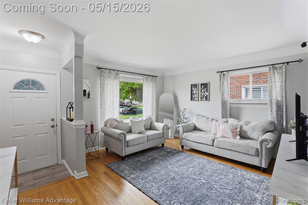 6018 Arcola Street, Garden City, MI — Photo 4