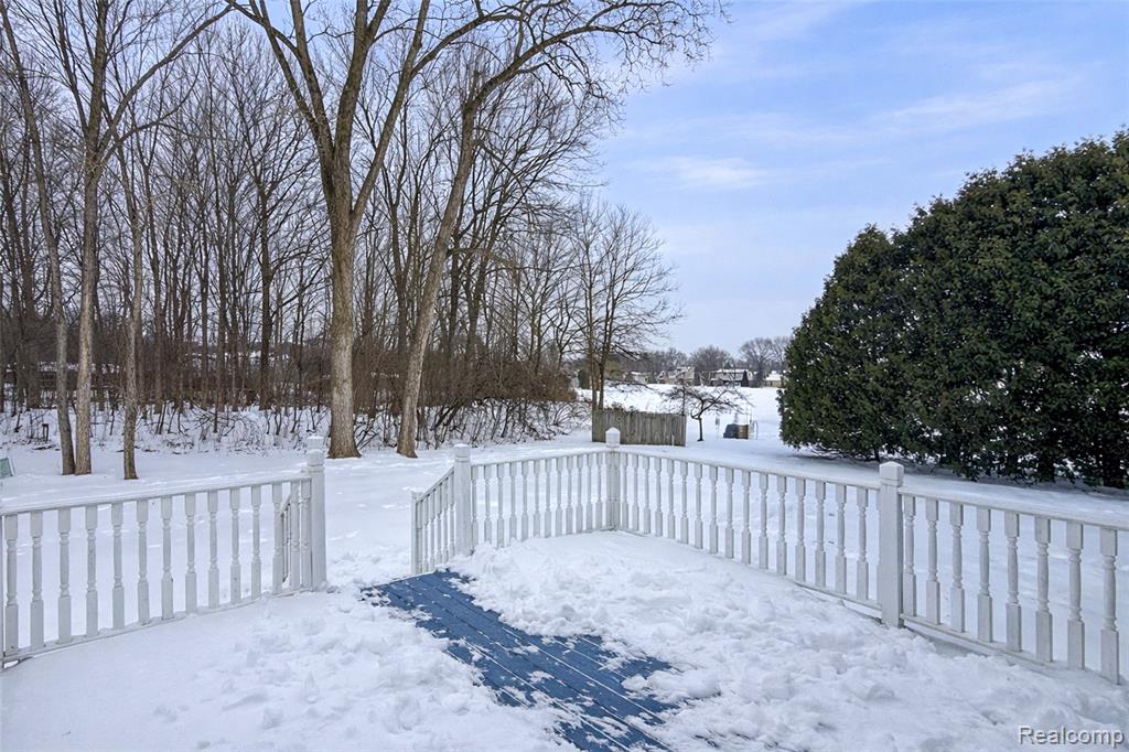 45900 Gainsborough Drive, Canton, MI 48187 — Photo 38