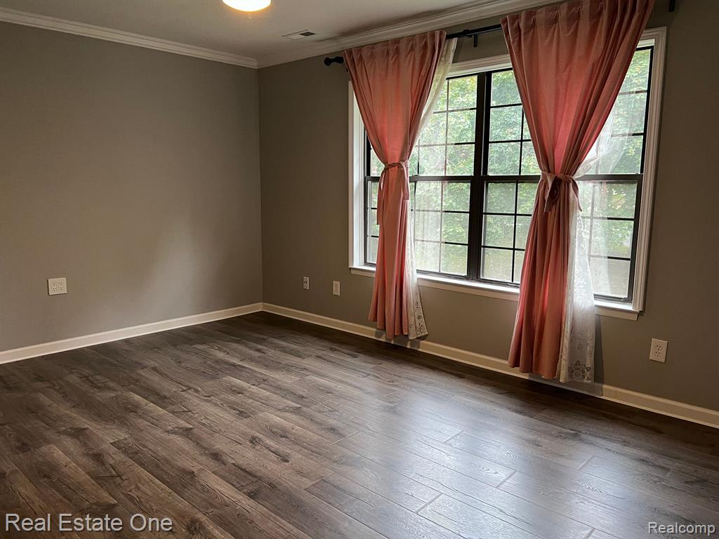 37033 Ridgedale Circle, Farmington Hills, MI 48331 — Photo 20