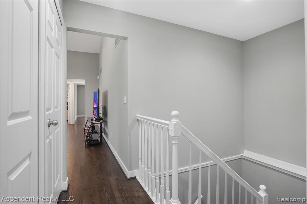 4571 REFLECTIONS Drive, Sterling Heights, MI 48314 — Photo 17