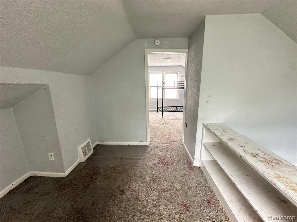 8084 Artesian Street, Detroit, MI 48228 — Photo 14