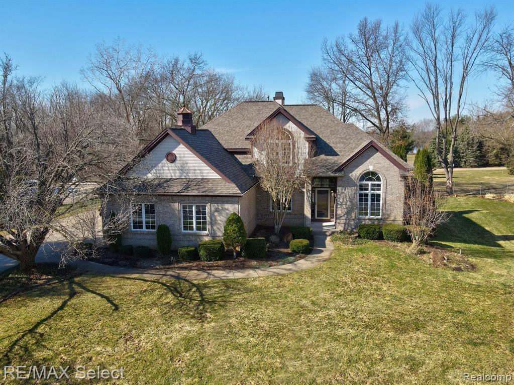 4014 PINE RIDGE, Fenton, MI 48430 — Photo 2