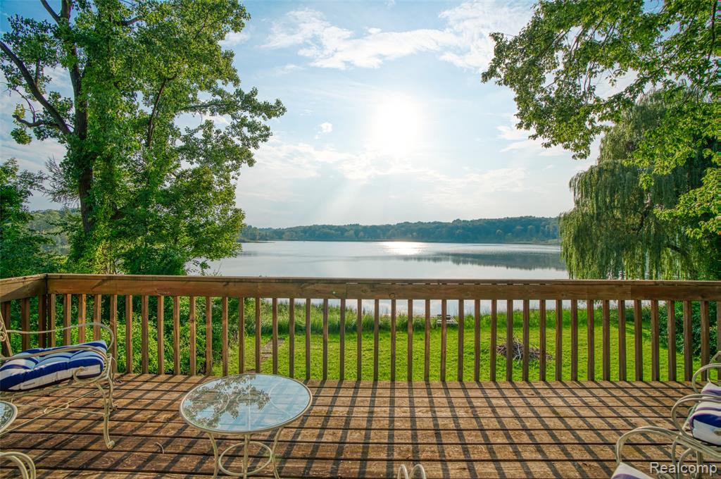 6304 Appleton Drive, Brighton, MI 48116 — Photo 31