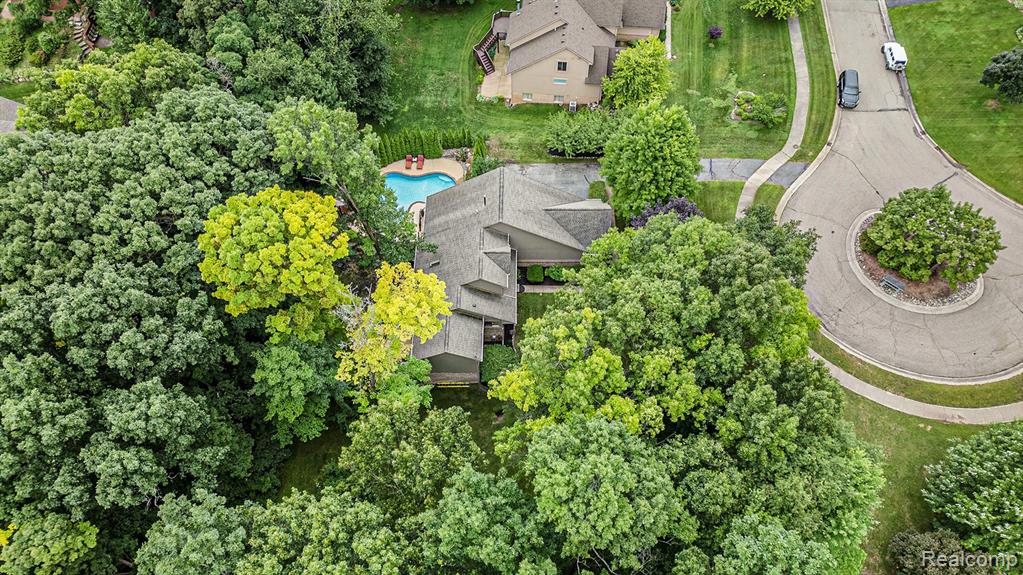 9780 Oak Valley Drive, Clarkston, MI 48348 — Photo 41