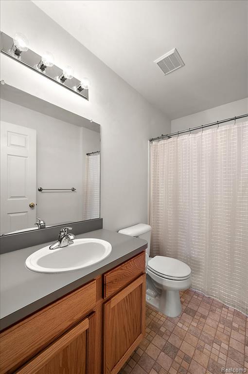 13042 Cumberland Court, Van Buren, MI 48111 — Photo 29