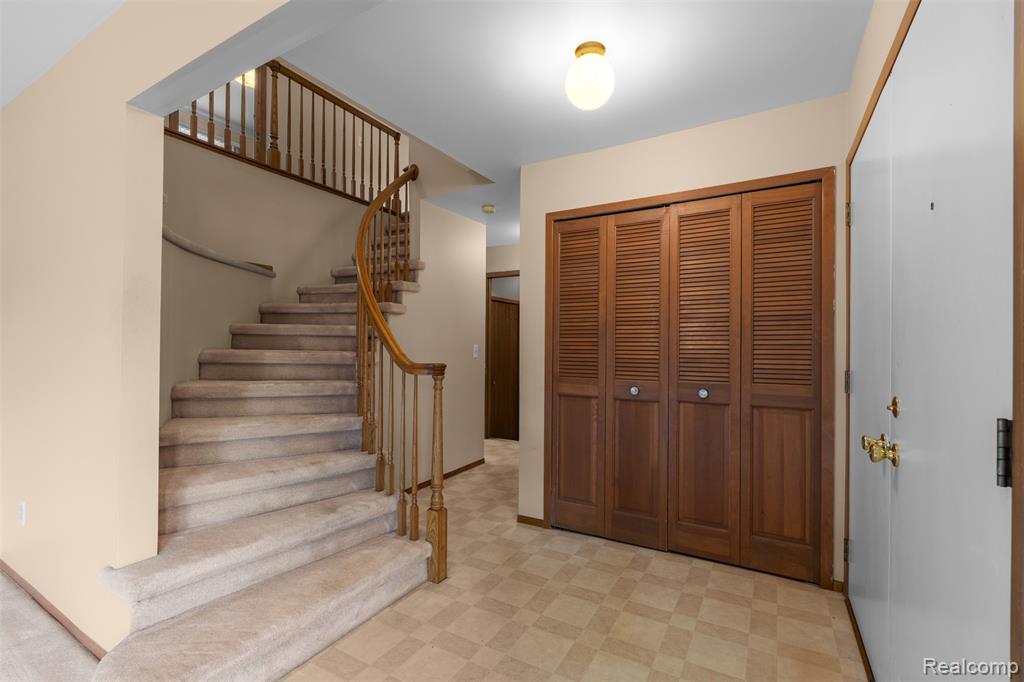 4210 Wingate Drive, Sterling Heights, MI 48310 — Photo 7