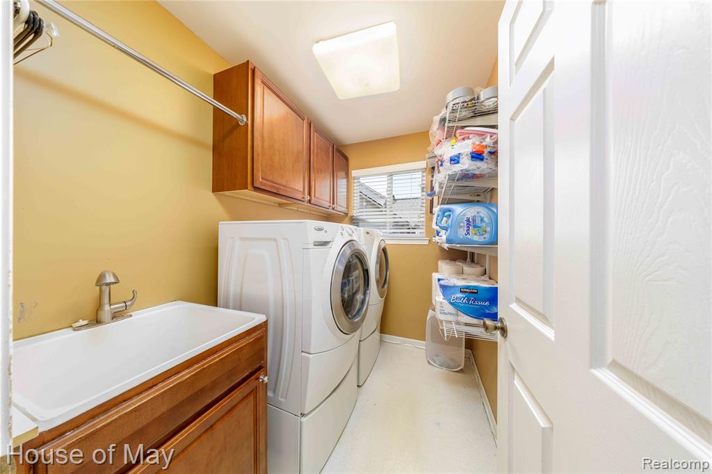 3044 Pheasant Run East Drive, Wixom, MI 48393 — Photo 13