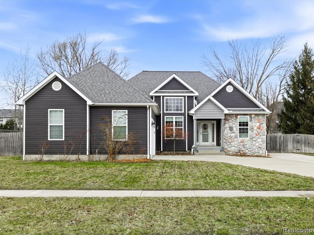 744 5th Street, Marysville, MI 48040 — front exterior