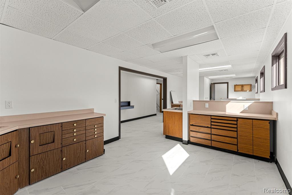 19130 SUMPTER Road, Belleville, MI, 48111