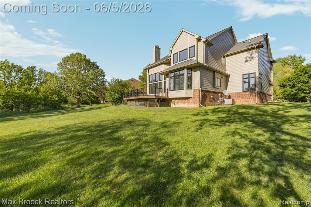 6664 Apple Blossom Trail, West Bloomfield, MI — Photo 66