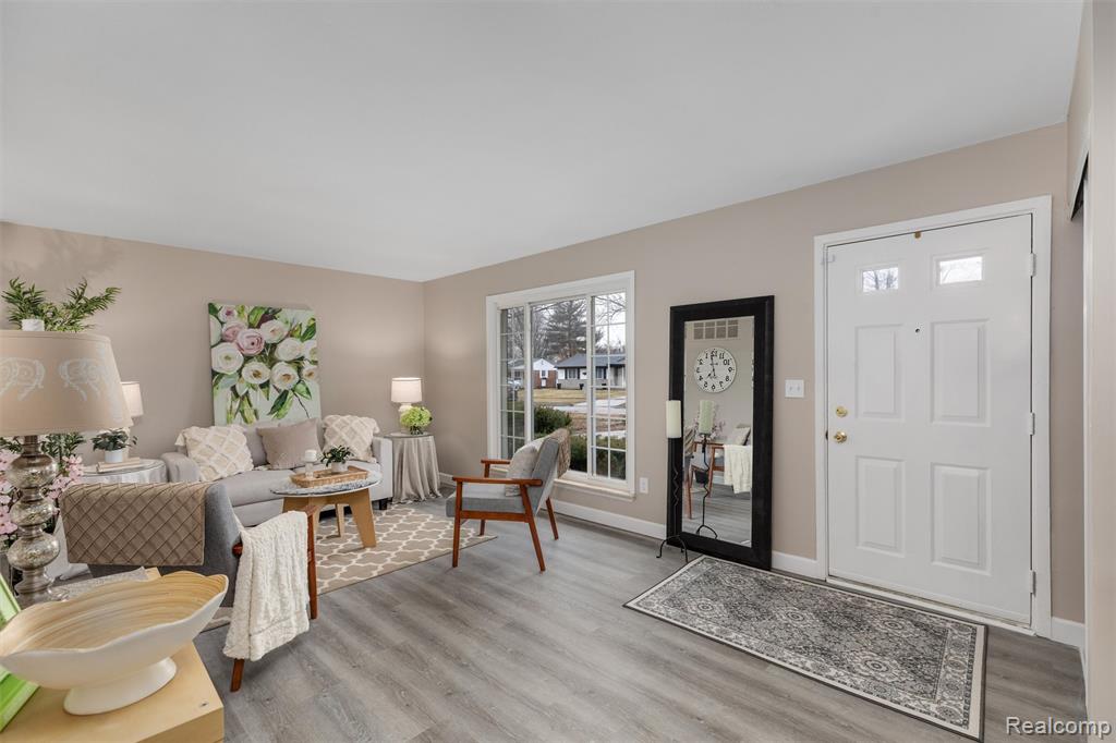 10819 Buchanan Street, Belleville, MI 48111 — Photo 11