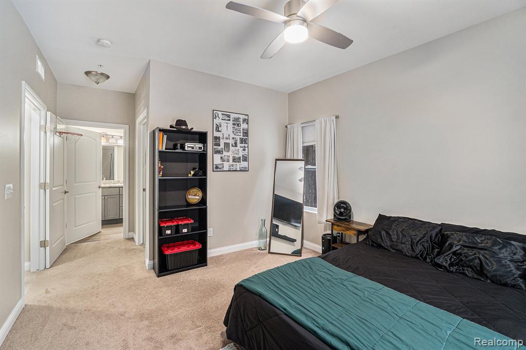 911 Watercress Lane, Fenton, MI 48430 — Photo 12